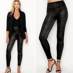 NWT Spanx Black and Gold Velvet Shine Leggings
